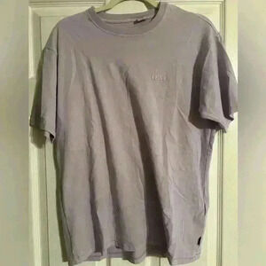 Levi’s Single Stitch Lavendar T Shirt
